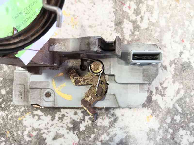 Recambio de cerradura puerta trasera izquierda para peugeot 307 sw (3h) 2.0 hdi 110 referencia OEM IAM 9137A0  