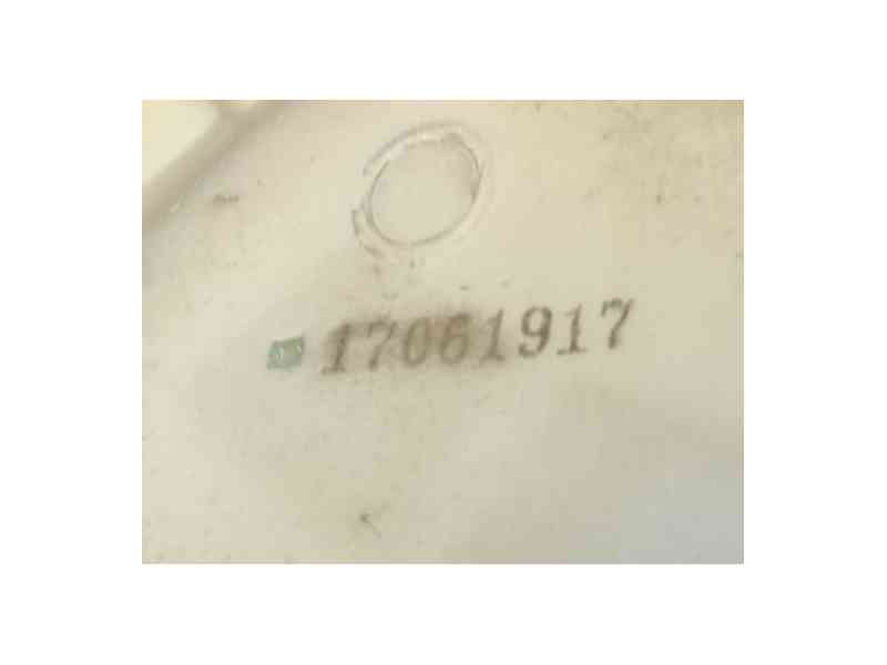 Recambio de asientos traseros para peugeot 108 1.0 vti 72 referencia OEM IAM   