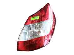 Recambio de piloto trasero derecho para renault scénic ii (jm0/1_) 1.5 dci (jm02, jm13) referencia OEM IAM 8200127702  