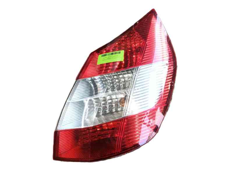 Recambio de piloto trasero derecho para renault scénic ii (jm0/1_) 1.5 dci (jm02, jm13) referencia OEM IAM 8200127702  