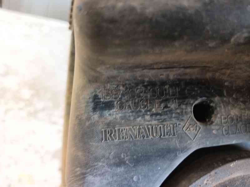 Recambio de faro izquierdo para renault scénic ii (jm0/1_) 1.5 dci (jm02, jm13) referencia OEM IAM 7701064132  