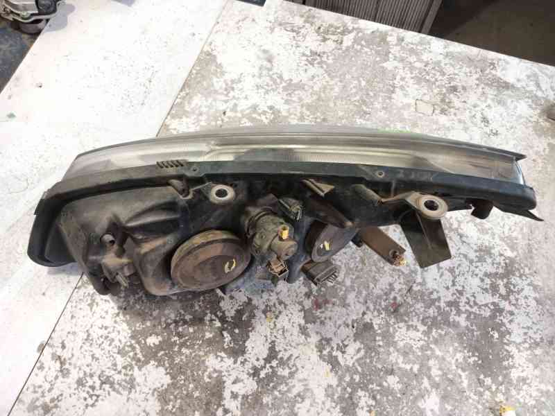 Recambio de faro derecho para renault scénic ii (jm0/1_) 1.5 dci (jm02, jm13) referencia OEM IAM 260102336R  