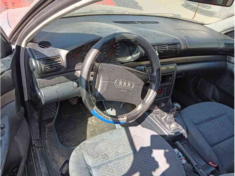 audi a4 b5 (8d2) del año 2000