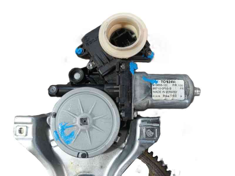 Recambio de elevalunas delantero derecho para toyota verso (_r2_) 2.0 d-4d (aur20_) referencia OEM IAM 698100F021  