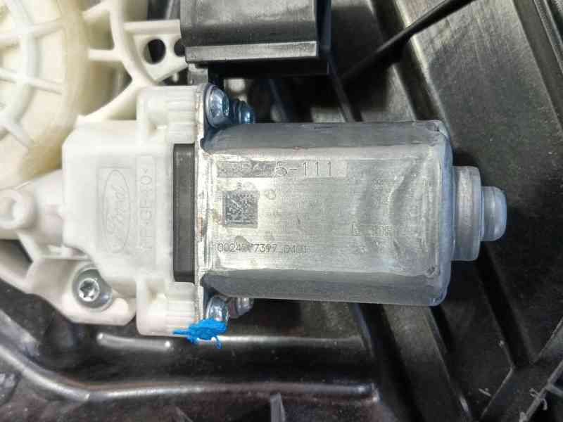 Recambio de elevalunas delantero derecho para ford fiesta vii (hj, hf) 1.5 tdci referencia OEM IAM 2499846  