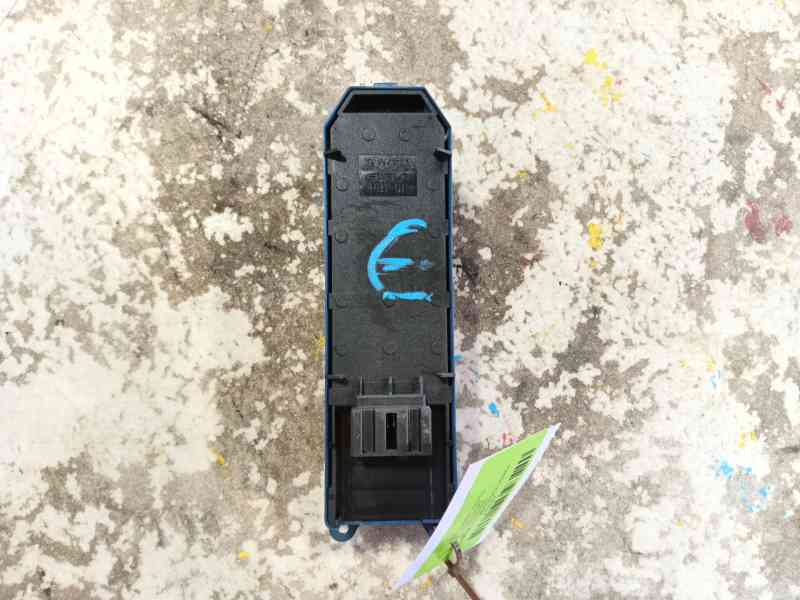 Recambio de mando elevalunas delantero izquierdo para toyota verso (_r2_) 2.0 d-4d (aur20_) referencia OEM IAM 8404005050  