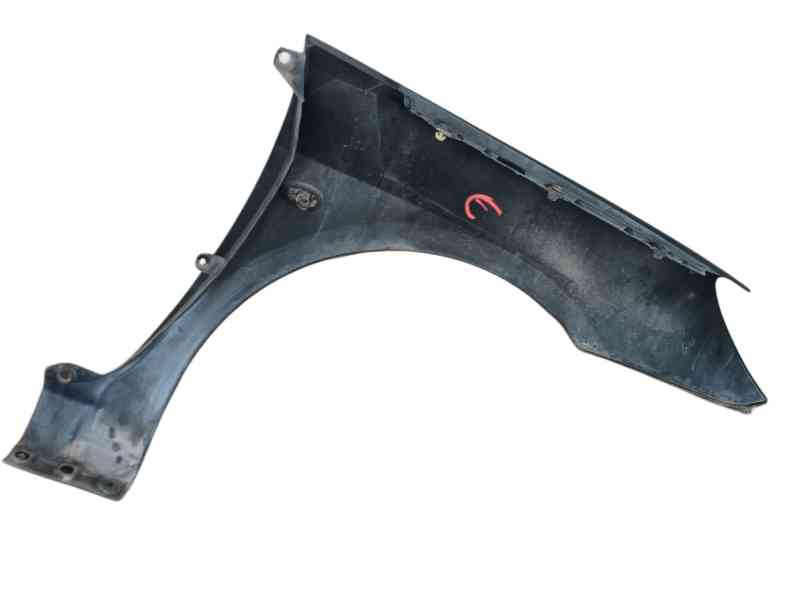 Recambio de aleta delantera izquierda para peugeot 307 sw (3h) 2.0 hdi 110 referencia OEM IAM 7840K8  