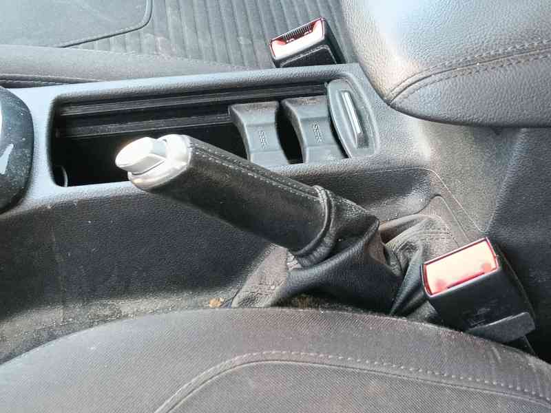 Recambio de pomo palanca cambio para ford focus iii 1.0 ecoboost referencia OEM IAM   