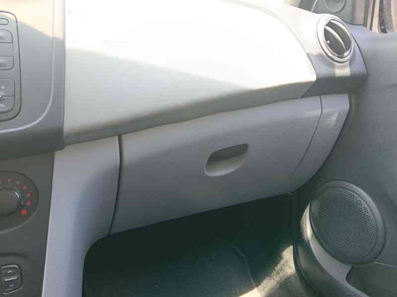 Recambio de guantera para dacia sandero ii (b8_) 1.2 referencia OEM IAM   
