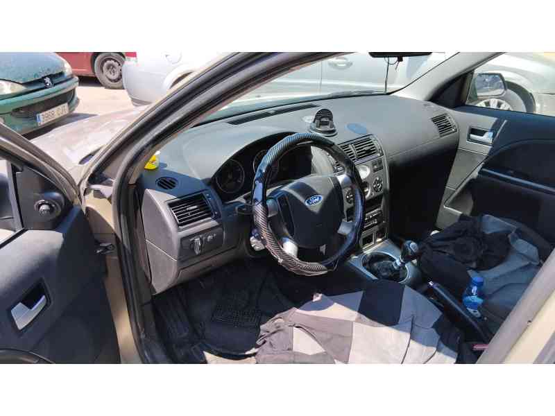 ford mondeo iii (b5y) del año 2001