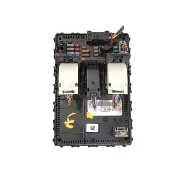 CAJA FUSIBLES DERECHA LU5T15604BJAE LU5T15604BJAE 