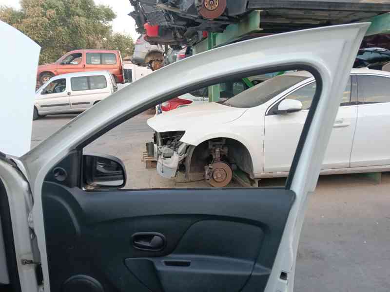 Recambio de elevalunas delantero derecho para dacia sandero ii (b8_) 1.2 referencia OEM IAM   