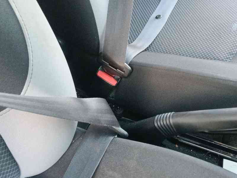 Recambio de enganche cinturon delantero izquierdo para dacia sandero ii (b8_) 1.2 referencia OEM IAM   