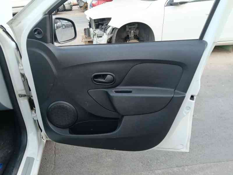 Recambio de guarnecido puerta delantera derecha para dacia sandero ii (b8_) 1.2 referencia OEM IAM   