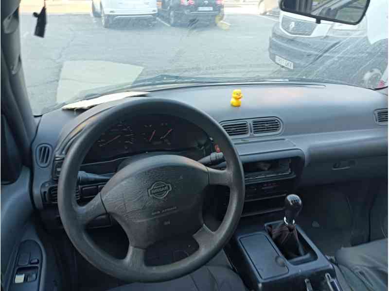 nissan serena (c23) del año 1999