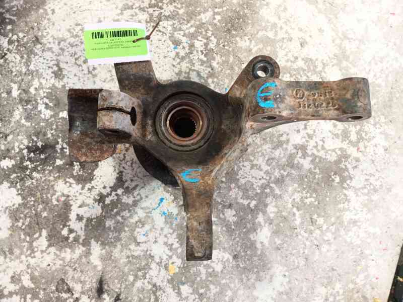 Recambio de mangueta delantera derecha para mercedes-benz vito autobús (w638) 114 2.3 (638.134, 638.194) referencia OEM IAM 6383