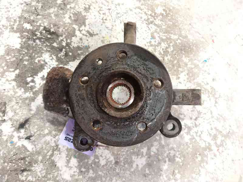 Recambio de mangueta delantera derecha para mercedes-benz vito autobús (w638) 114 2.3 (638.134, 638.194) referencia OEM IAM 6383