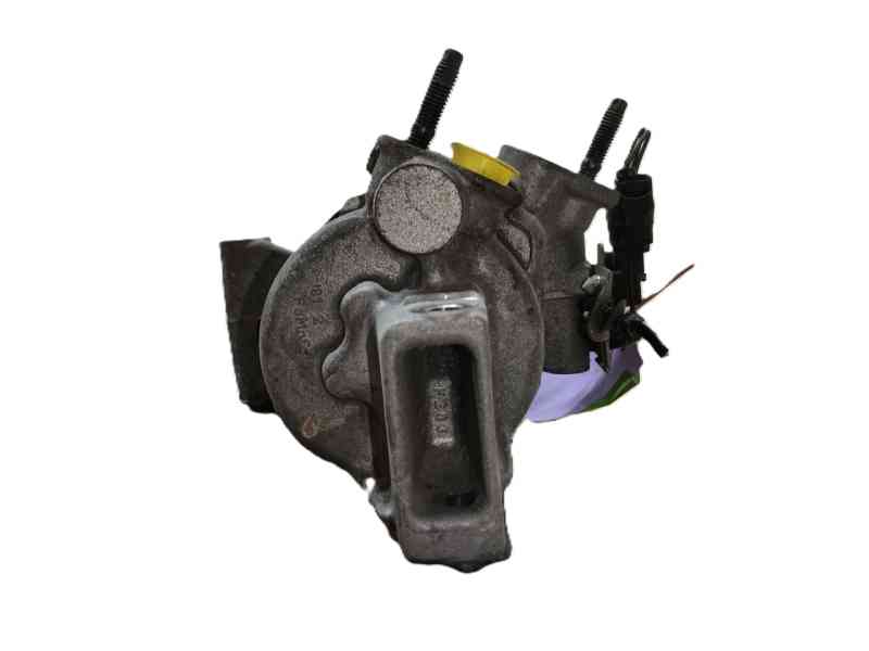 Recambio de compresor aire acondicionado para ford fiesta vii (hj, hf) 1.5 tdci referencia OEM IAM 2451790  