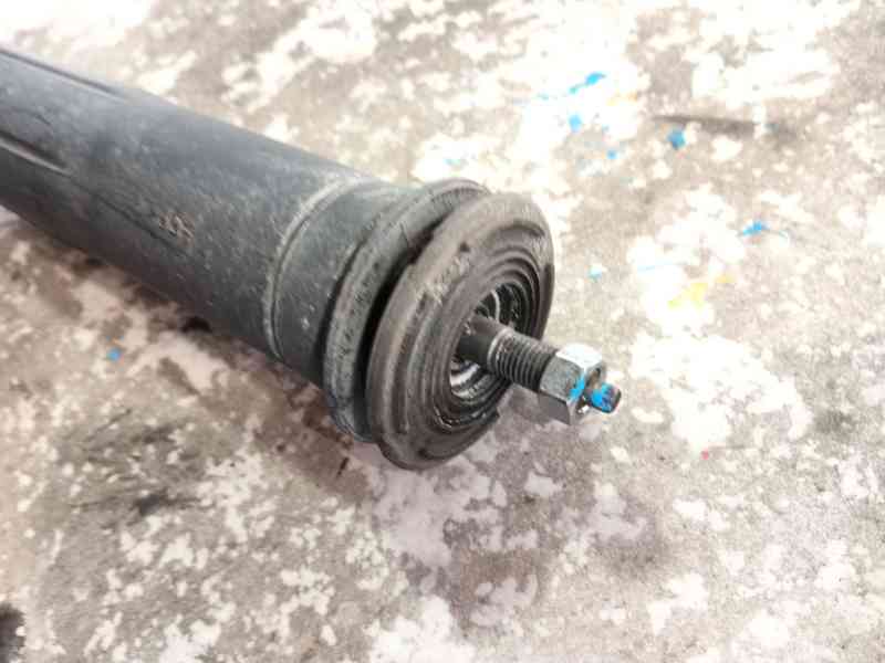 Recambio de amortiguador trasero izquierdo para peugeot 108 1.0 vti 72 referencia OEM IAM   
