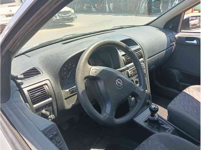 opel astra g hatchback (t98) del año 2002