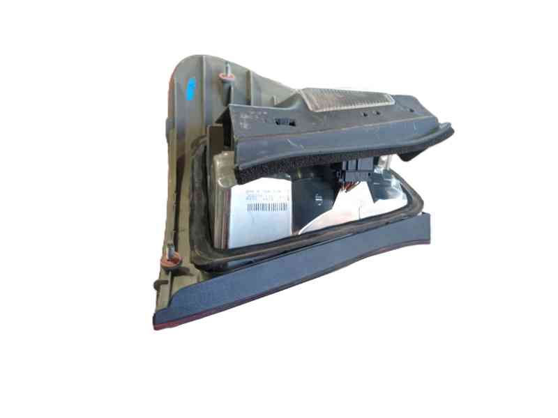 Recambio de piloto trasero derecho para bmw 3 (e46) 320 d referencia OEM IAM 63218364922  