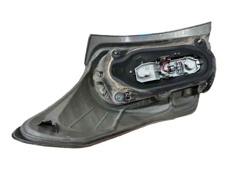 Recambio de piloto trasero derecho para toyota verso (_r2_) 2.0 d-4d (aur20_) referencia OEM IAM 815510F092  