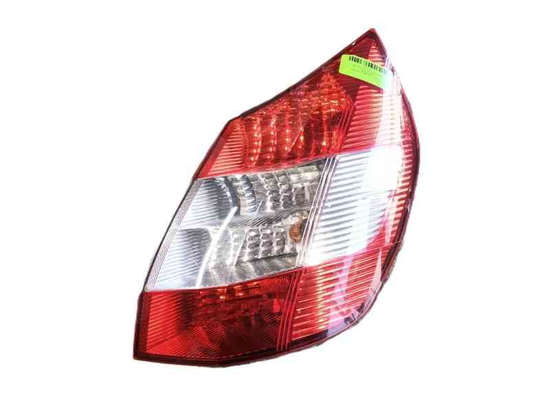 Recambio de piloto trasero derecho para renault scénic ii (jm0/1_) 1.6 (jm0c, jm0j, jm1b) referencia OEM IAM 8200127702  
