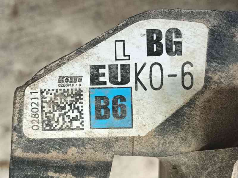 Recambio de faro izquierdo para toyota yaris (_p21_, _pa1_, _ph1_) 1.5 (mxpa11) referencia OEM IAM 81170K0060 0280211 