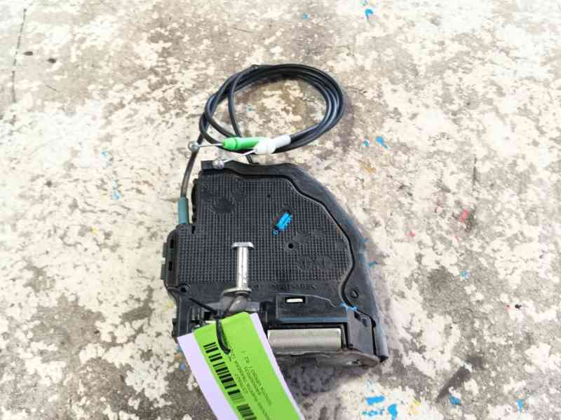 Recambio de cerradura puerta trasera izquierda para toyota verso (_r2_) 2.0 d-4d (aur20_) referencia OEM IAM 690600F031  