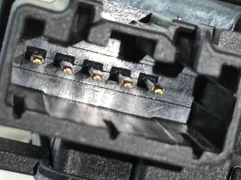 Recambio de cerradura maletero / porton para ford puma (j2k, cf7) 1.0 ecoboost referencia OEM IAM 2475591  