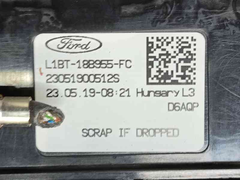 Recambio de pantalla multifuncion para ford puma (j2k, cf7) 1.0 ecoboost referencia OEM IAM   