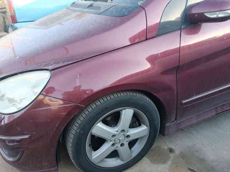 Recambio de aleta delantera izquierda para mercedes-benz clase b sports tourer (w245) b 200 cdi (245.208) referencia OEM IAM   