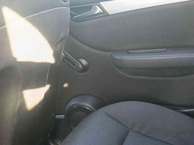 Recambio de mando elevalunas trasero derecho para mercedes-benz clase b sports tourer (w245) b 200 cdi (245.208) referencia OEM 