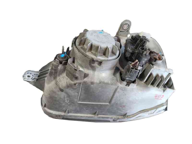Recambio de faro derecho para hyundai santa fé i (sm) 2.0 crdi referencia OEM IAM 9210226025  