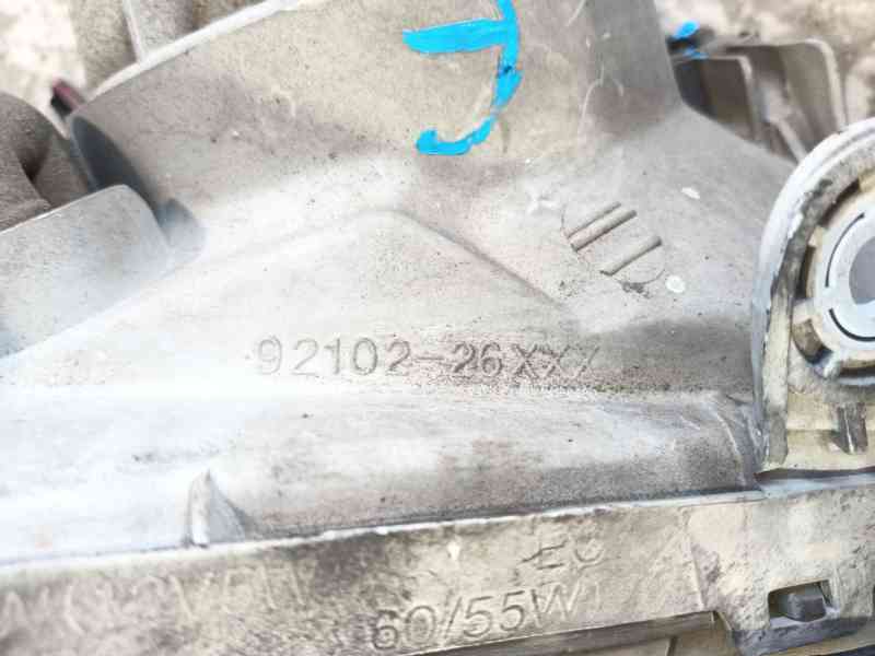 Recambio de faro derecho para hyundai santa fé i (sm) 2.0 crdi referencia OEM IAM 9210226025  