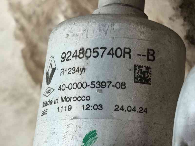 Recambio de tubos aire acondicionado para dacia sandero iii 1.0 tce 90 referencia OEM IAM 924403872R 924805740R 924903642R