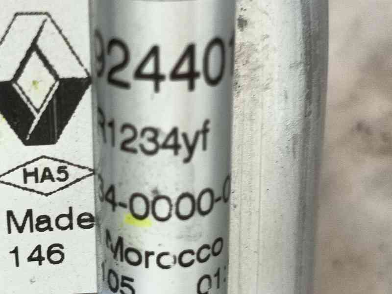 Recambio de tubos aire acondicionado para dacia sandero iii 1.0 tce 90 referencia OEM IAM 924403872R 924805740R 924903642R