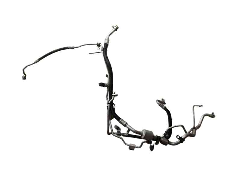 Recambio de tubos aire acondicionado para dacia sandero iii 1.0 tce 90 referencia OEM IAM 924403872R 924805740R 924903642R