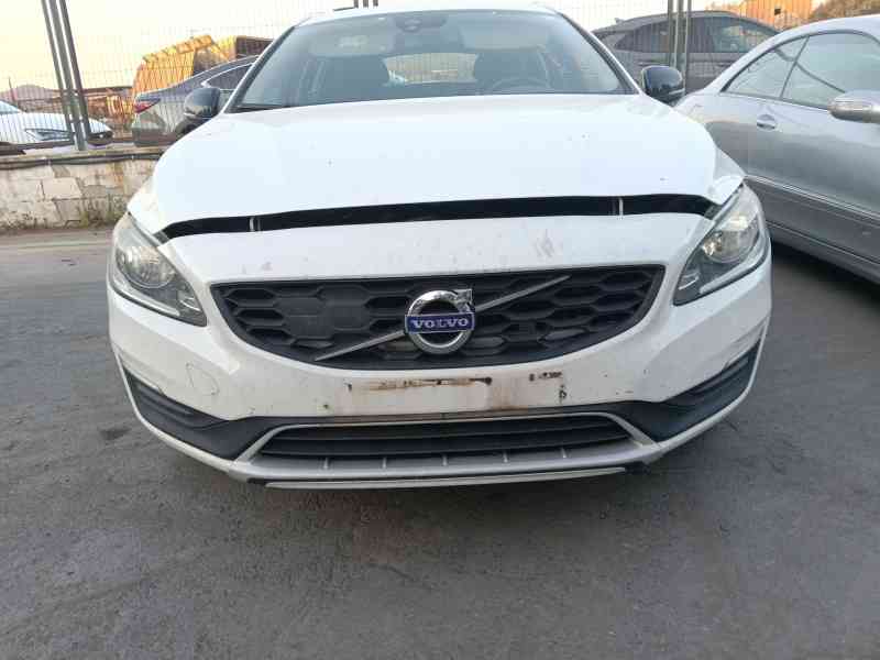 Recambio de paragolpes delantero para volvo v60 i (155) d3 referencia OEM IAM   
