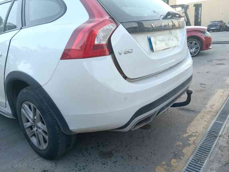 Recambio de paragolpes trasero para volvo v60 i (155) d3 referencia OEM IAM   