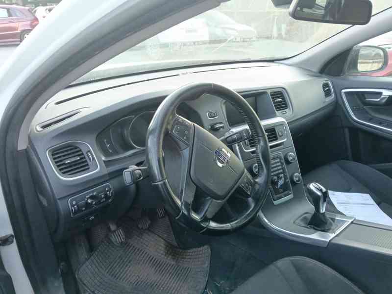 Recambio de salpicadero para volvo v60 i (155) d3 referencia OEM IAM   