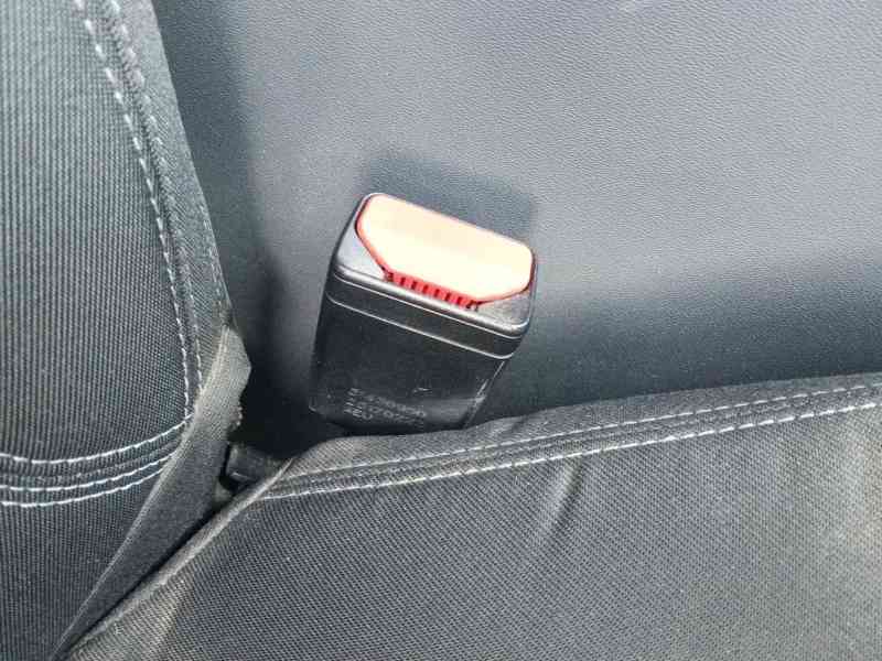 Recambio de enganche cinturon delantero derecho para volvo v60 i (155) d3 referencia OEM IAM   