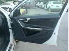 Recambio de guarnecido puerta delantera derecha para volvo v60 i (155) d3 referencia OEM IAM   