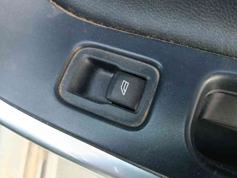 Recambio de mando elevalunas trasero derecho para volvo v60 i (155) d3 referencia OEM IAM   