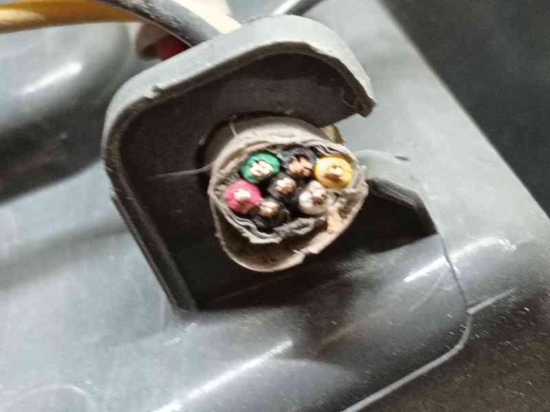 Recambio de piloto trasero derecho para chevrolet cruze (j300) 1.6 referencia OEM IAM 95965224  