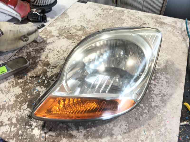 Recambio de faro izquierdo para chevrolet matiz (m200, m250) 0.8 referencia OEM IAM 96590405  