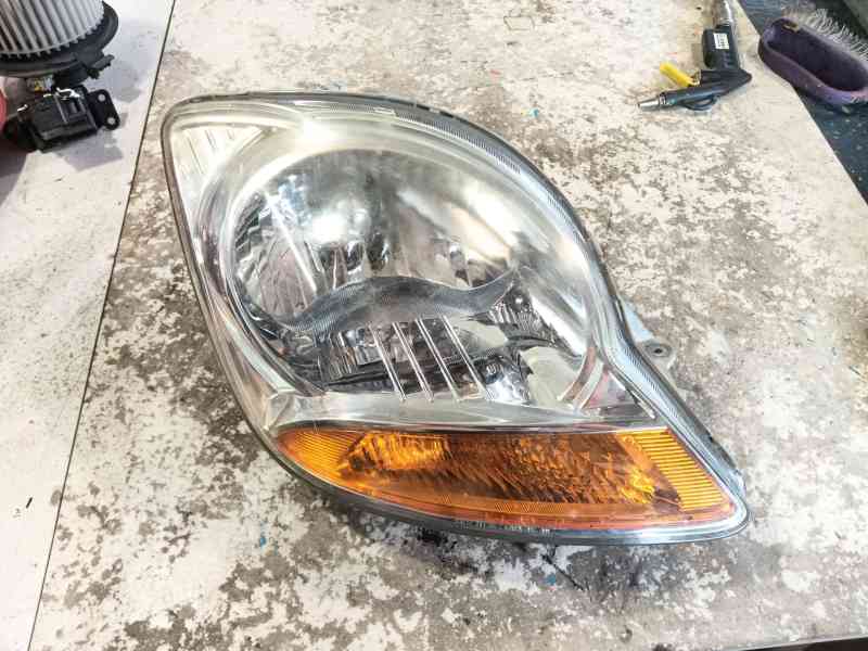 Recambio de faro derecho para chevrolet matiz (m200, m250) 0.8 referencia OEM IAM 96590406  
