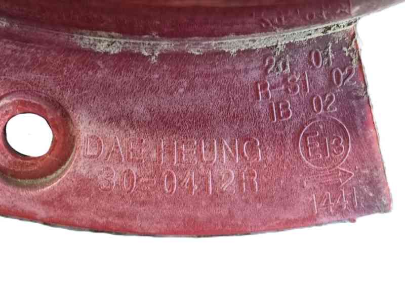 Recambio de piloto trasero derecho para chevrolet matiz (m200, m250) 0.8 referencia OEM IAM 42403115  