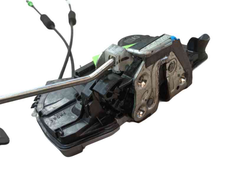 Recambio de cerradura puerta delantera izquierda para peugeot 108 1.0 vti 72 referencia OEM IAM B000843080  