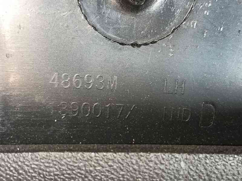 Recambio de guantera para peugeot 108 1.0 vti 72 referencia OEM IAM  555500H010 